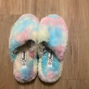 Forever Multicolored Women Slippers Size 6 1/2